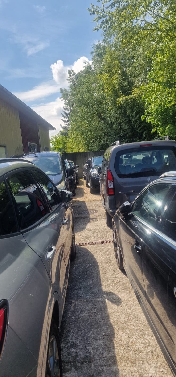 Parking photo 1